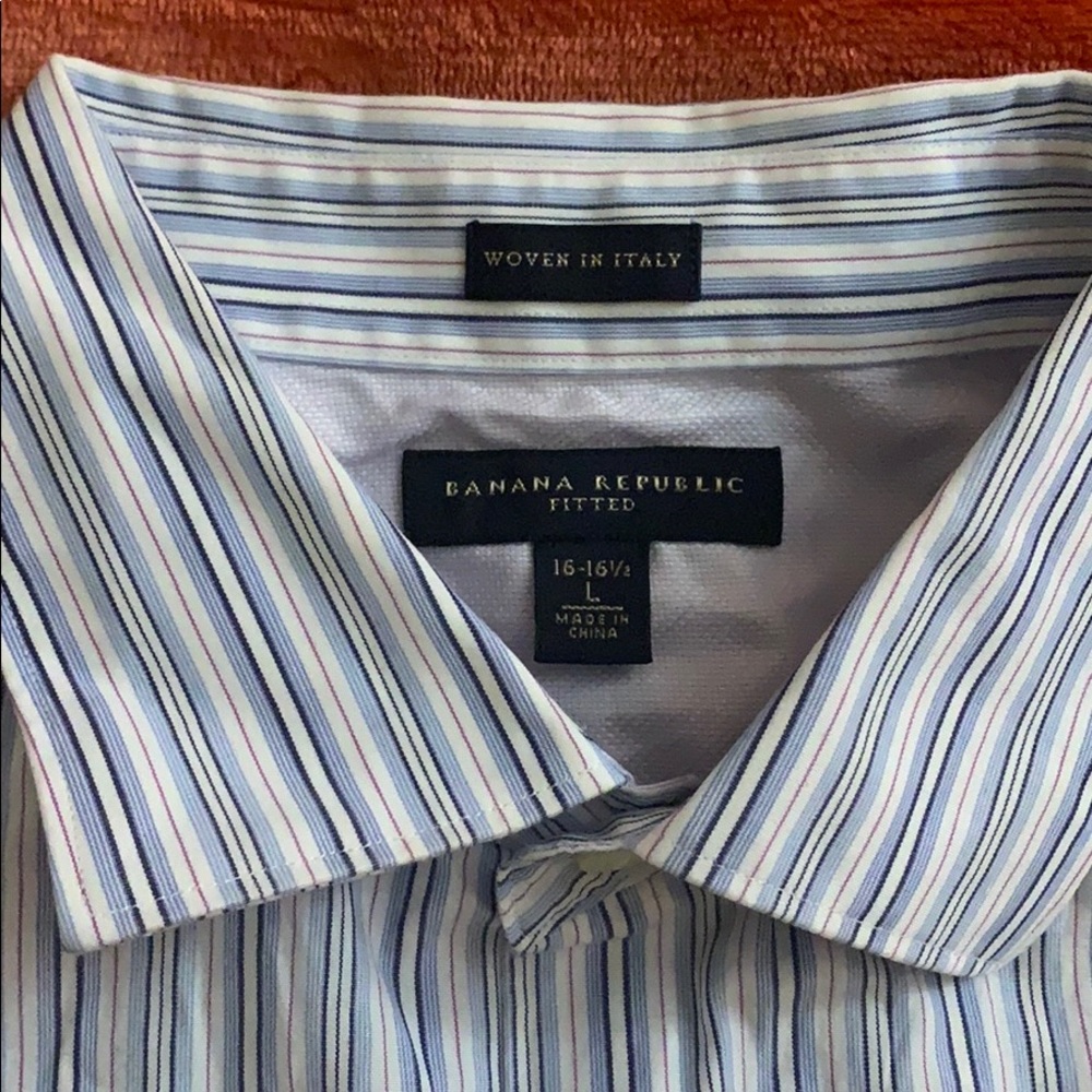 Banana Republic Fitted Button up